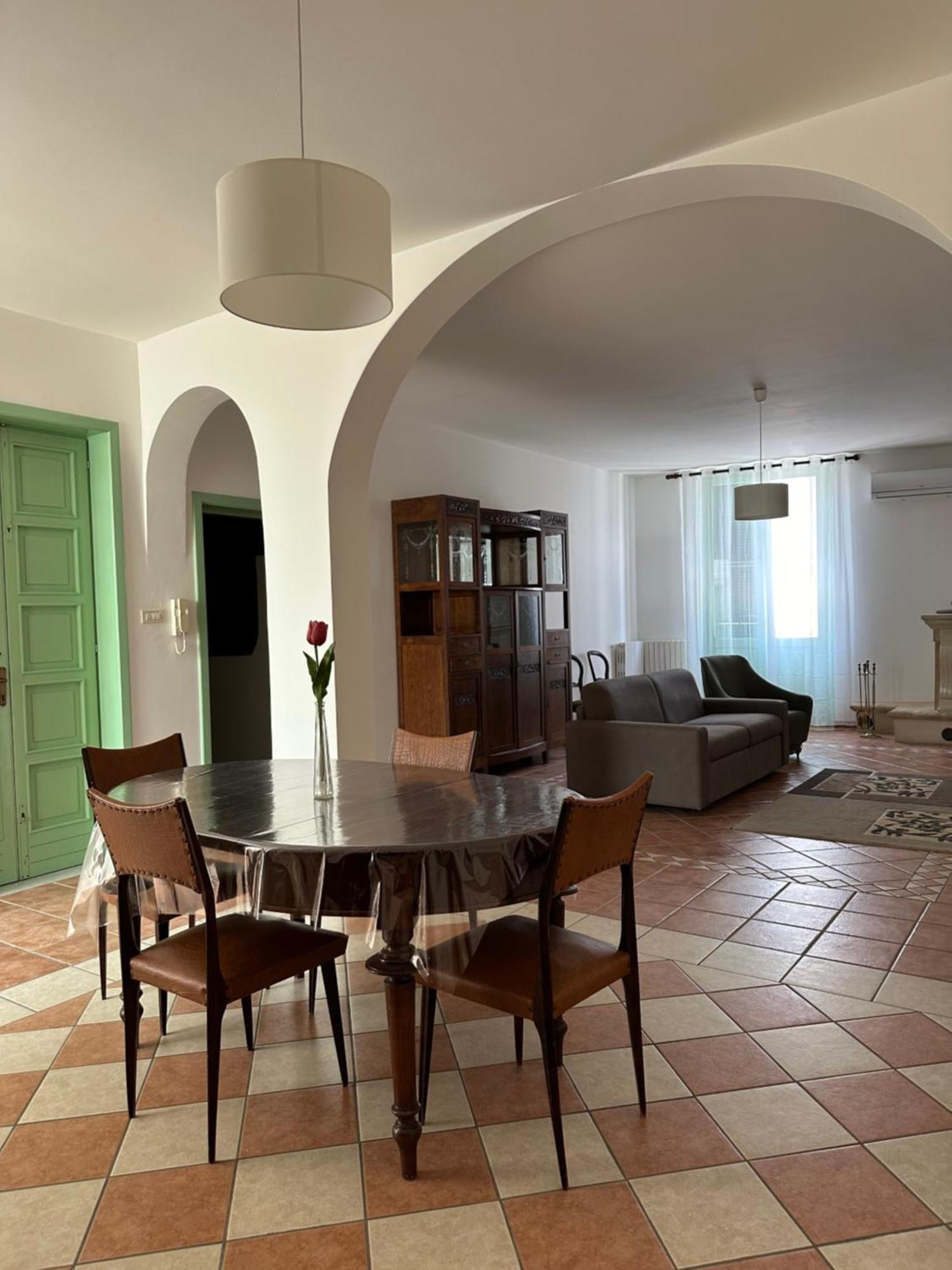 Palazzo Dei Pavoni Brindisi
